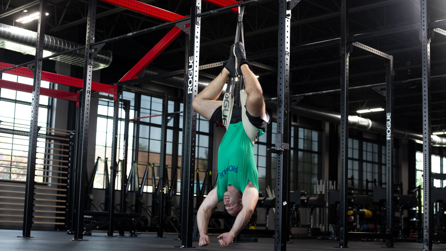 Big Ray Strap Black Rogue Fitness